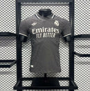 Camisa Real Madrid CF 2024-25 Away Preta Versão Jogador